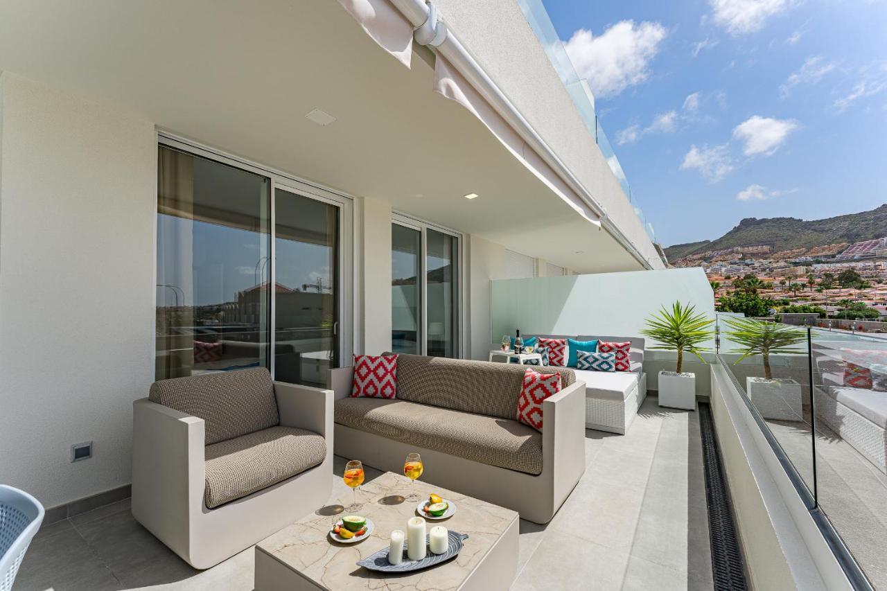 Modern New Apartment Las Terrazas De Costa Adeje. Heated Pool, Big Terrace And Private Parking ภายนอก รูปภาพ