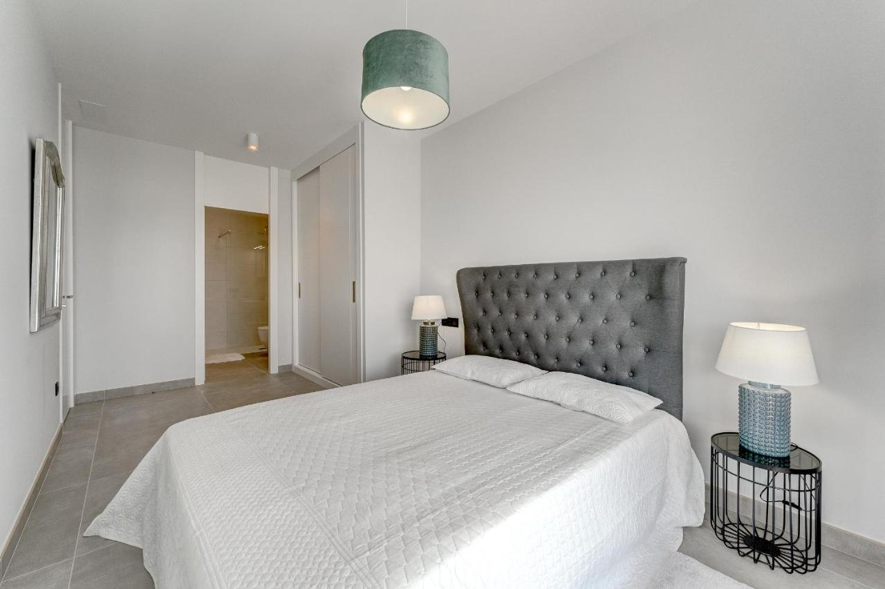 Modern New Apartment Las Terrazas De Costa Adeje. Heated Pool, Big Terrace And Private Parking ภายนอก รูปภาพ